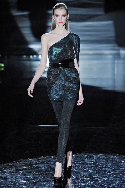 Look 39